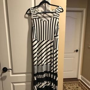 Geometric Maxi dress with sheer accents